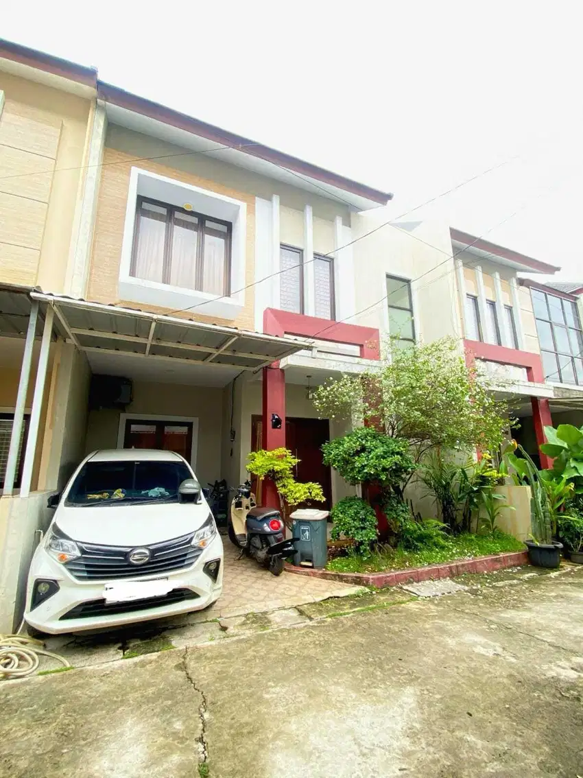 Rumah Second Dalam Cluster Tenang Di Duren Sawit Jakarta Timur.