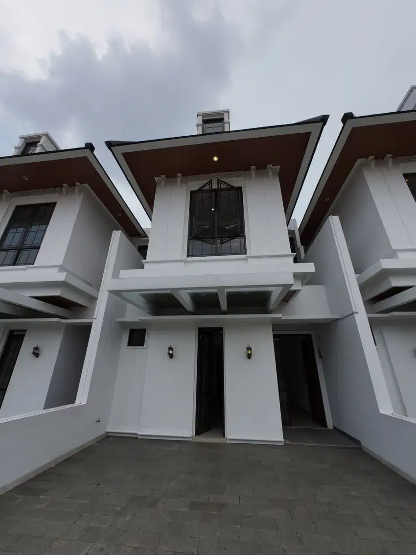Siap Huni Rumah 2 Lt Dekat Tol JORR Jatimekar Kodau Jatiasih Bekasi