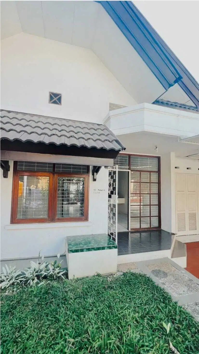 Dijual Rumah Modern  di Komplek Taman Mutiara Siap Huni