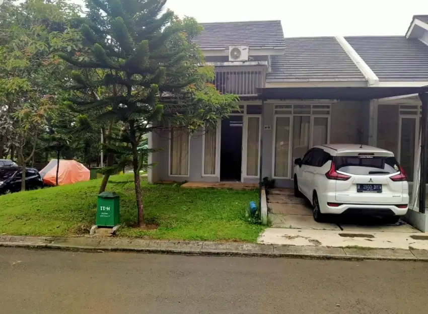 RUMAH HUK DI SENTUL ALAYA