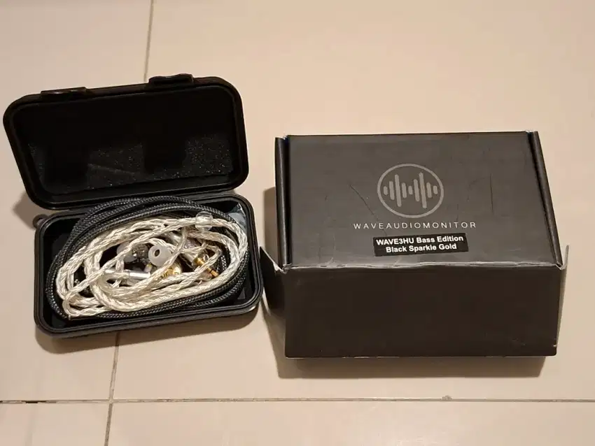 Headset Earphone Wave Audio Bass Edition
