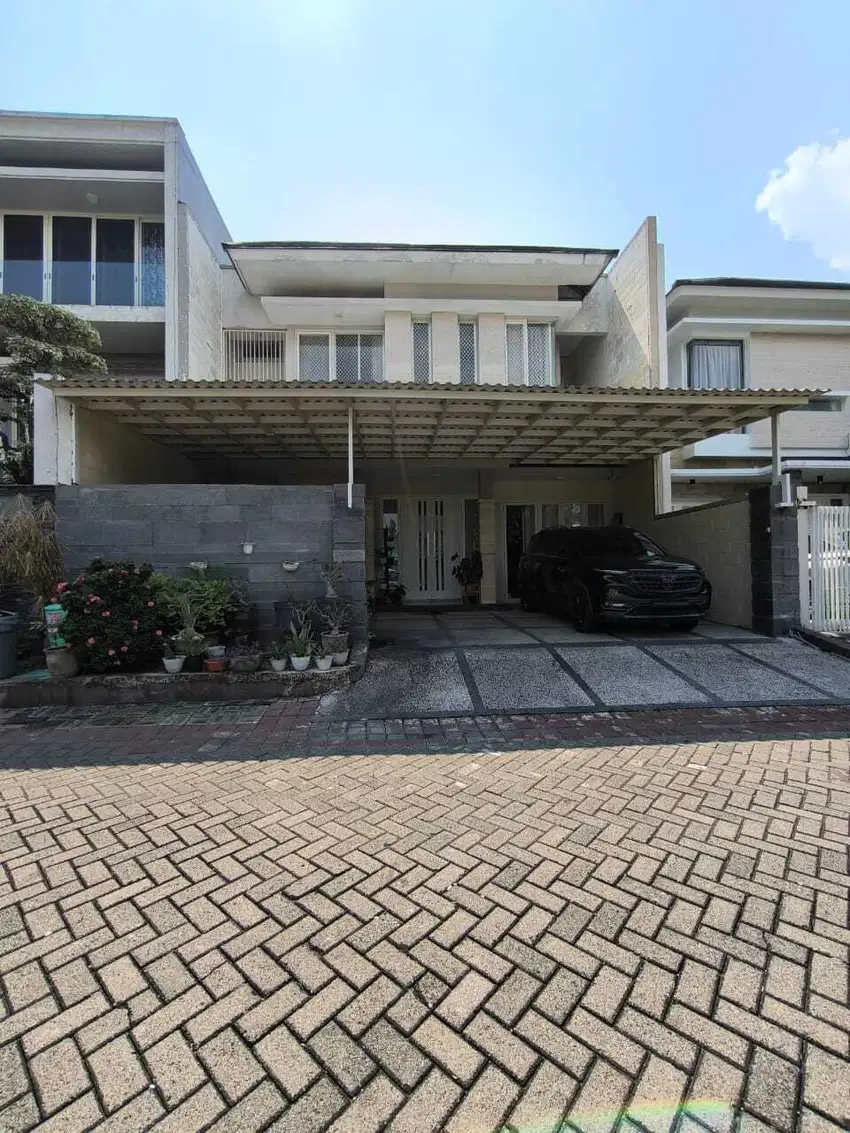 Dijual Rumah Secondary Siap Huni Citraland Ada Kolam Renang Dekat Mall
