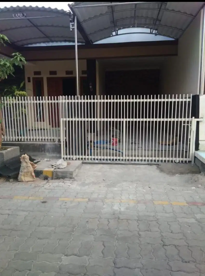 Rumah Pongangan Gresik dekat Gresik Town Square