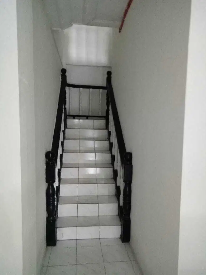 Dijual Hotel Exlusive 3 Lantai Di Daerah Metro Soekarno Hatta bandung