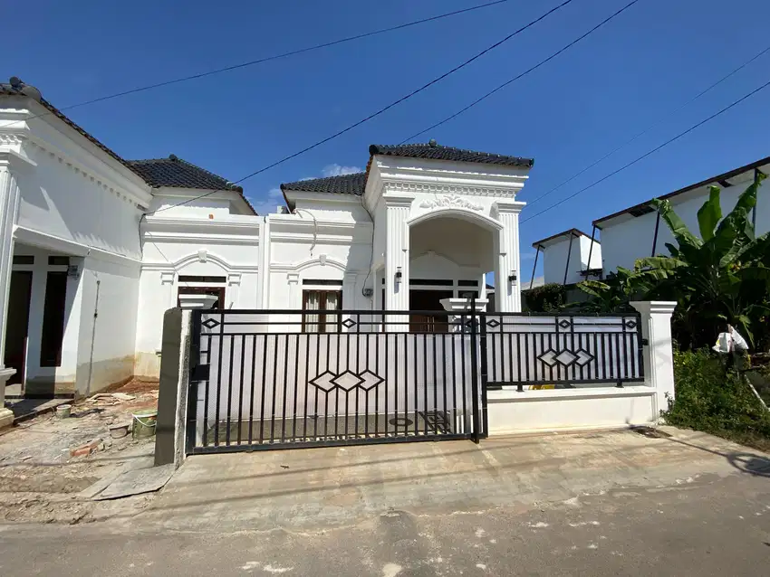 RUMAH MURAH DEKAT MALL BOEMI KEDATON