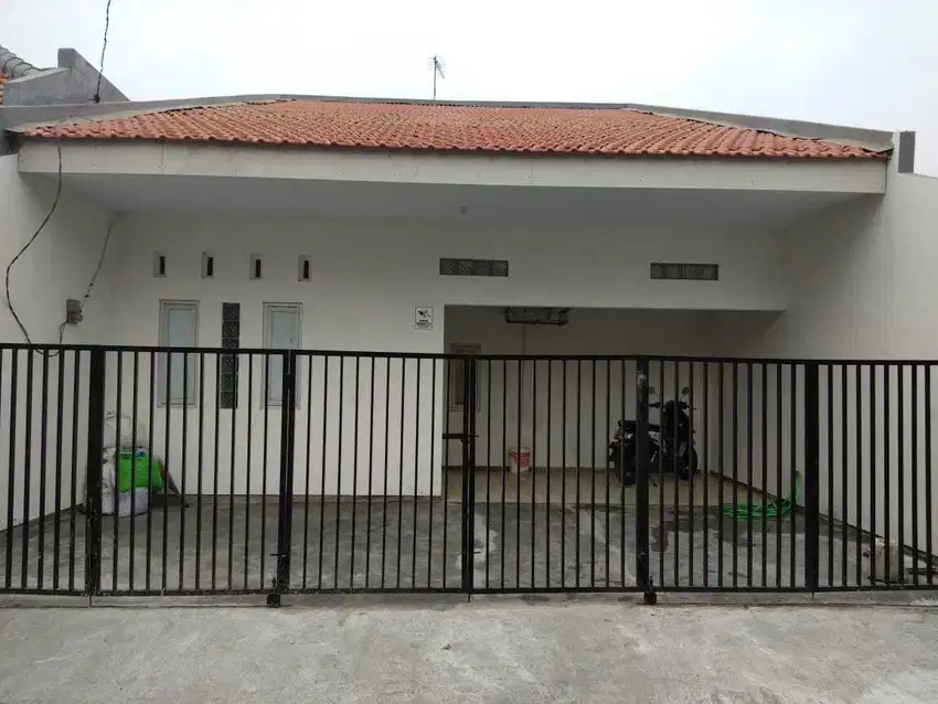 Jual rumah siap huni murah di pusat kota Surabaya Ngagel