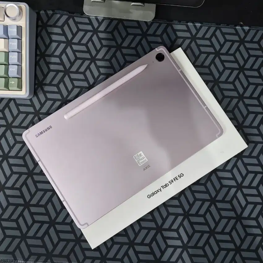 Samsung Tab S9 Fe 5G 6/128GB Mulus Resmi SEIN