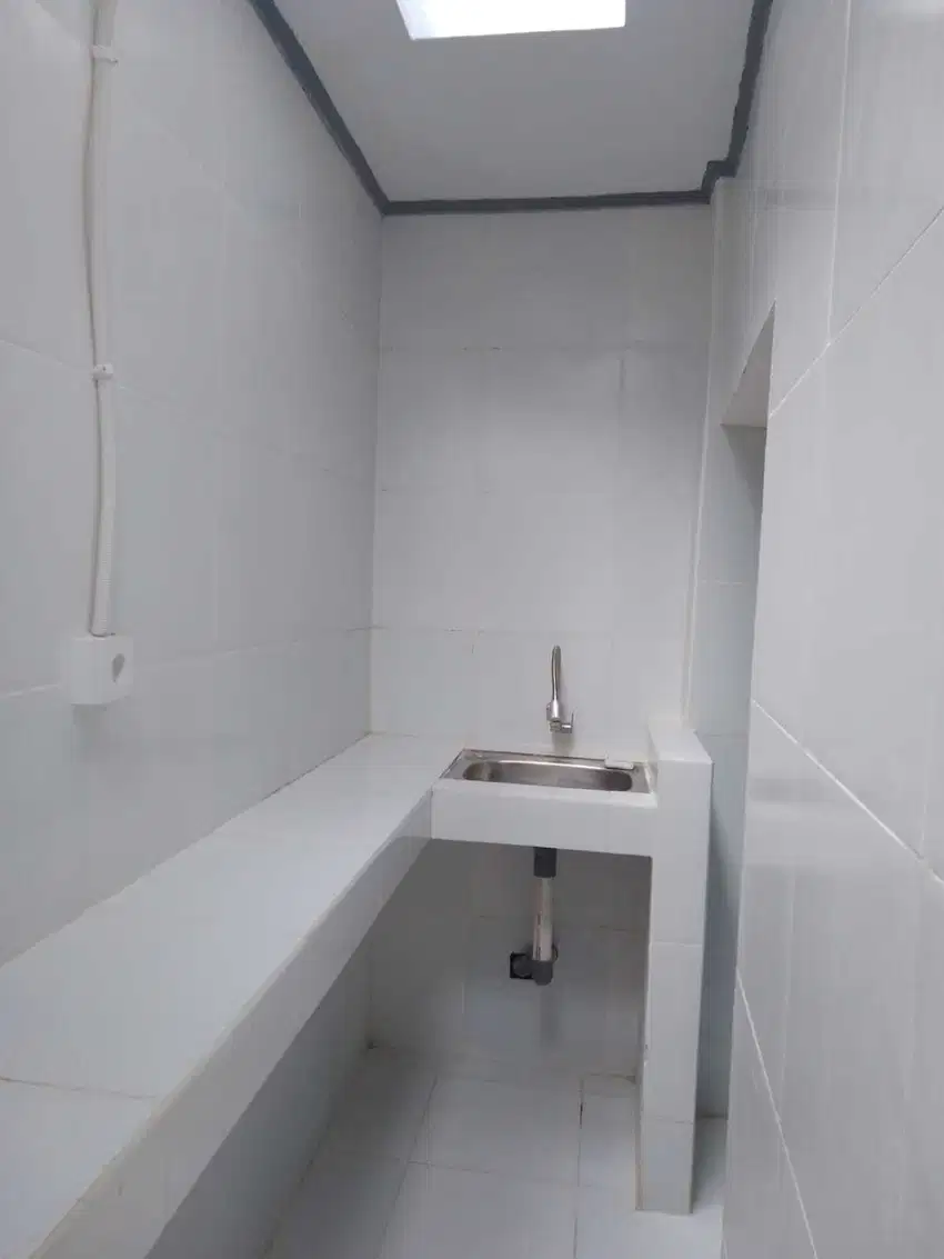 Rumah Terenovasi Unfurnished Angke Indah, Jakarta Barat