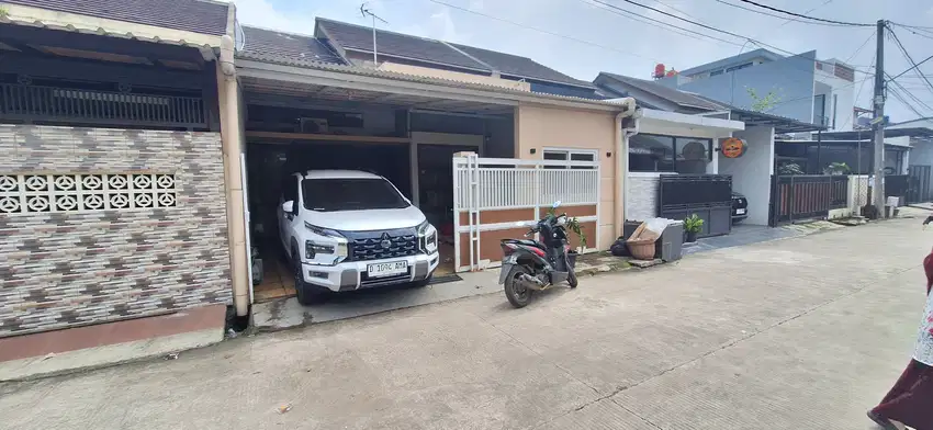 Di sewakan Rmh Di Kinaraga Regensi bojong soang Dkt universitas telkom