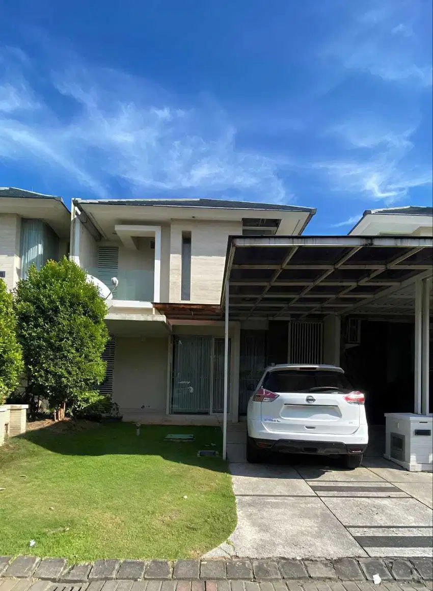 Dijual rumah murah pakuwon indah the mansion