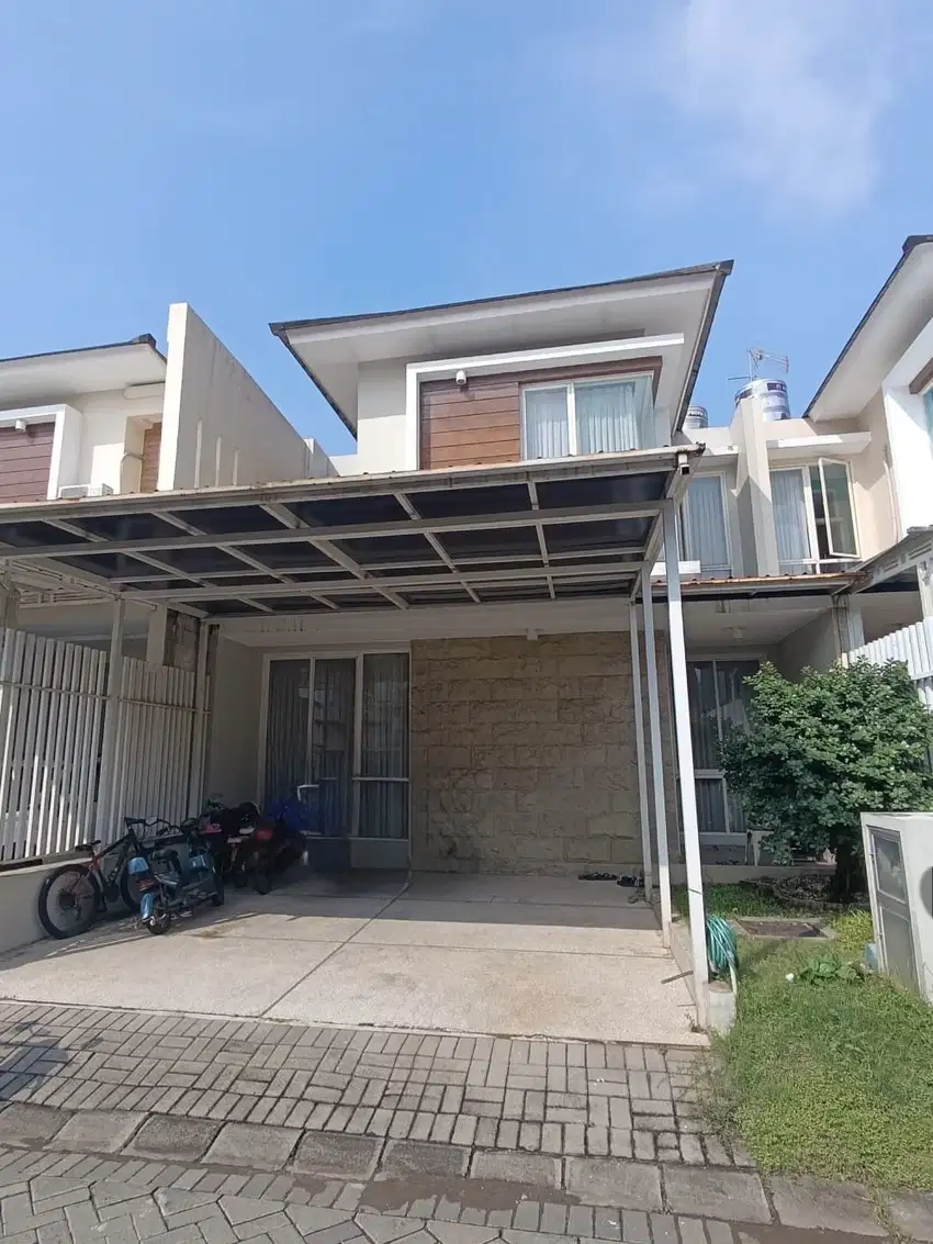 Dijual Murah Rumah 2 lantai Citra Garden Greenhill