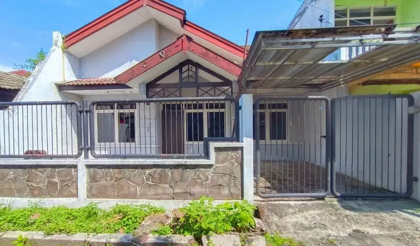 Rumah Klampis Semolo Timur Sukolilo Surabaya Timur
