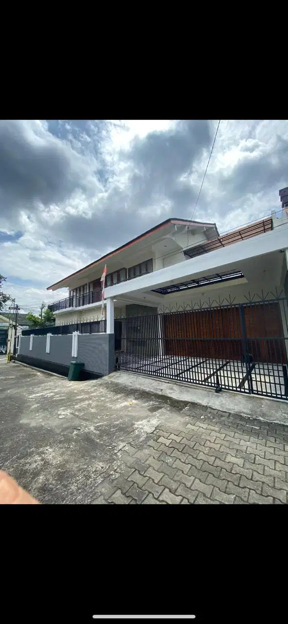 Dijual Rumah Mewah Dekat Kampus UGM ; Harga Nego Pemilik