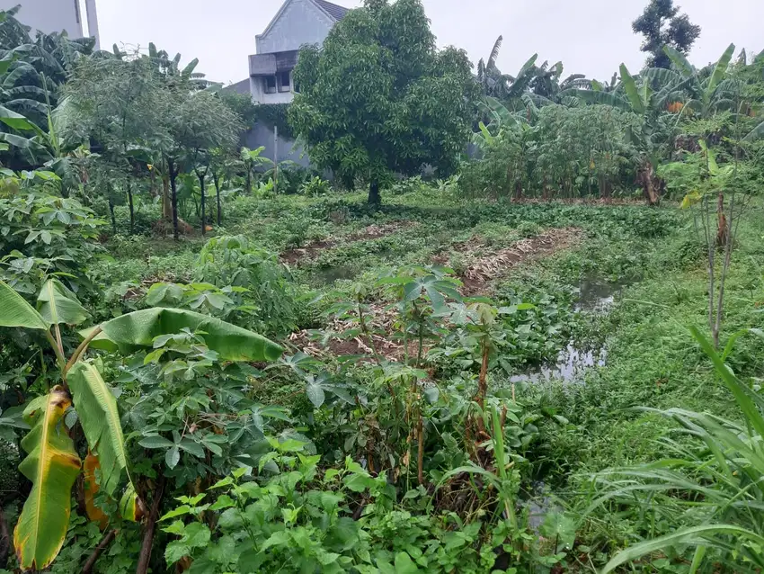 Lahan Tanah 1000 m2 Di Dalam Perumahan Dan Diapit oleh 2 Jalan Utama