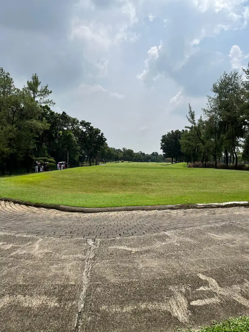 Jual Lahan Komersial View Golf Jababeka Cikarang, 2.000m², 4 Juta/m²