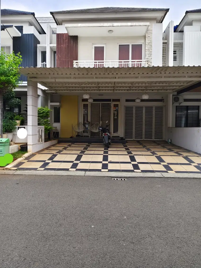 Rumah dekat mall di Acacia Summarecon Bekasi