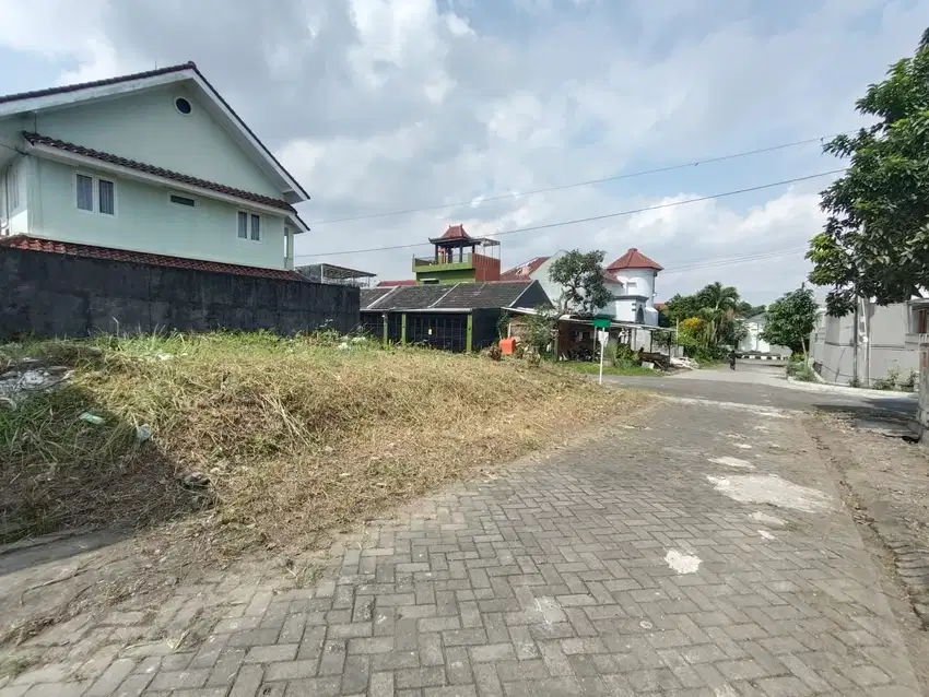 DIJUAL TANAH SIAP BANGUN, LOKASI STRATEGIS DEKAT HOTEL HYATT PALAGAN