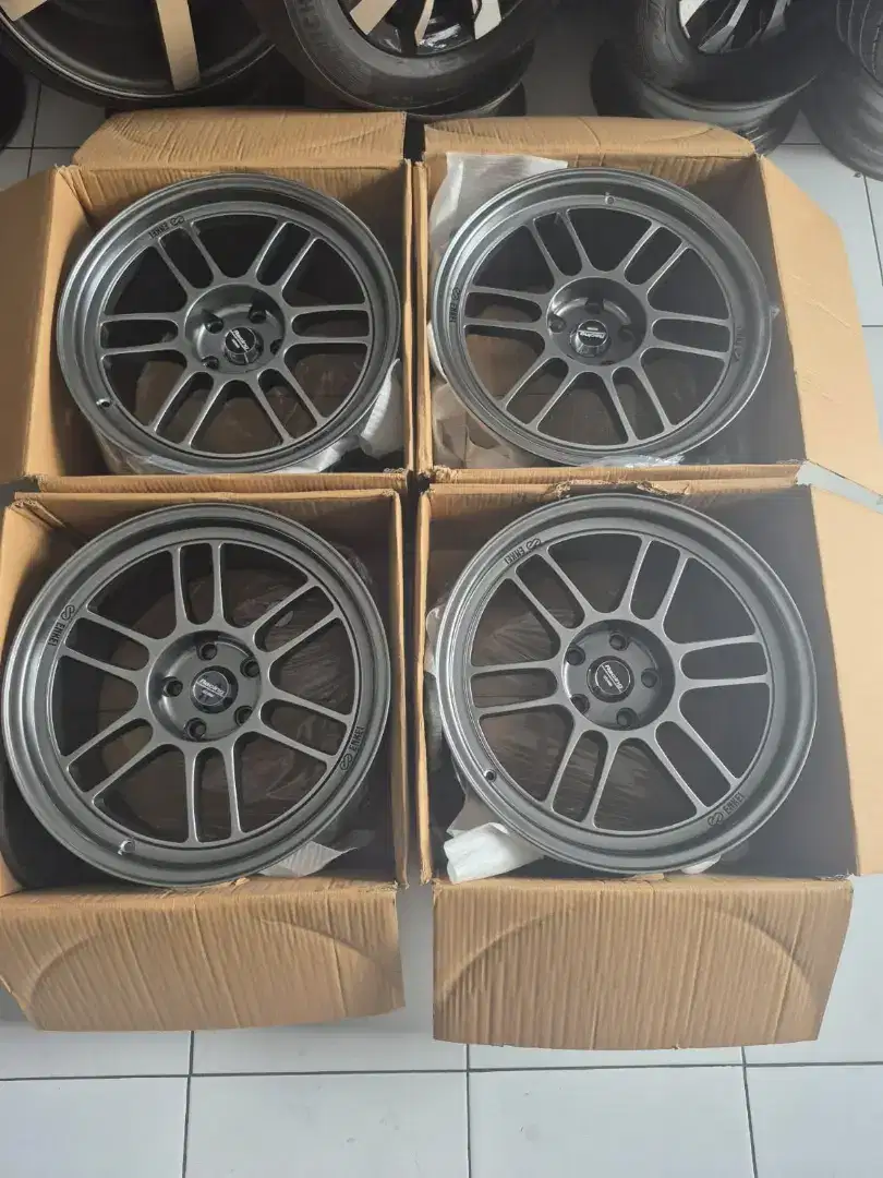 Velg Rep.RPF 1 R18 pcd 5×114.3 lebar 9,5 et25..4pcs