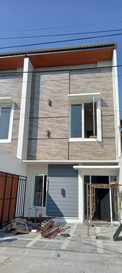 Rumah BARU GRESS Rungkut Asri Utara Surabaya Timur
