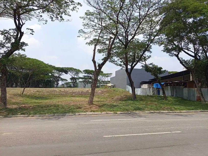 DIJUAL ATAU DISEWAKAN LAHAN KOMERSIAL AREA DI BUKIT GOLF INTERNASIONAL