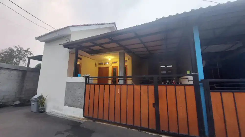 Rumah Cluster murah lokasi strategis di mampang, pancoran mas