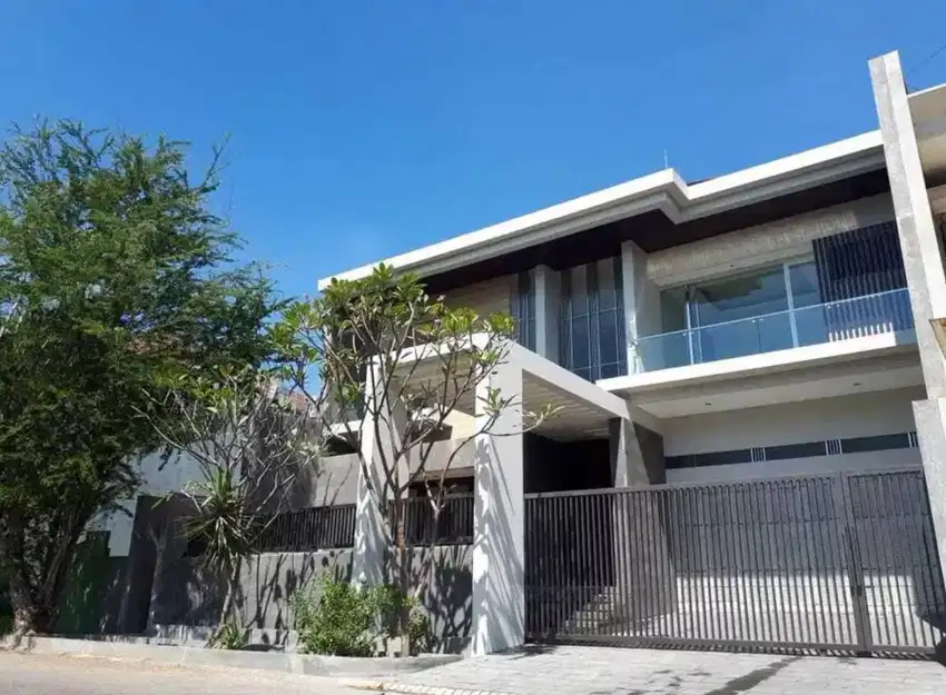 NEW RUMAH ARAYA 1 dkt Dharmahusada Kertajaya Sutorejo Manyar