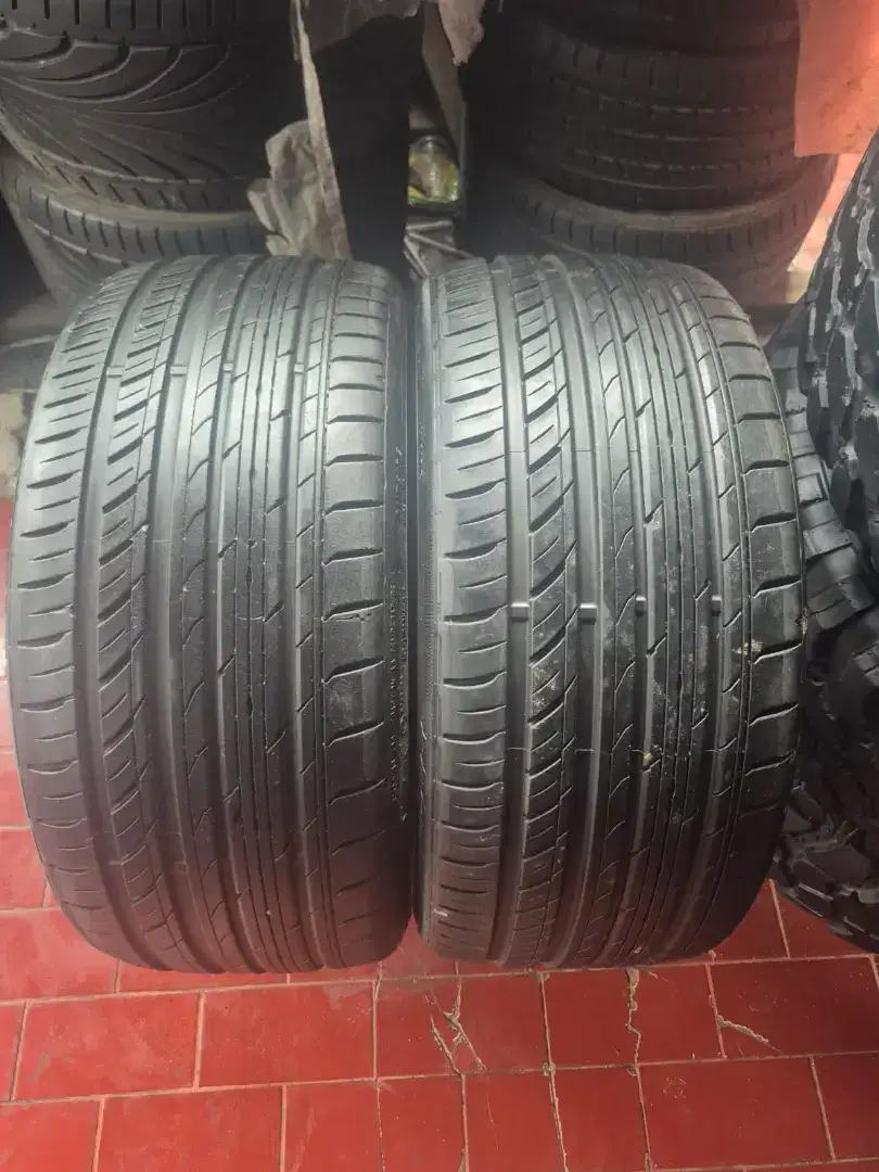 Ban copotan porcshe Toyo Proxes C1S 255/30 R21 80% 2022..2pcs