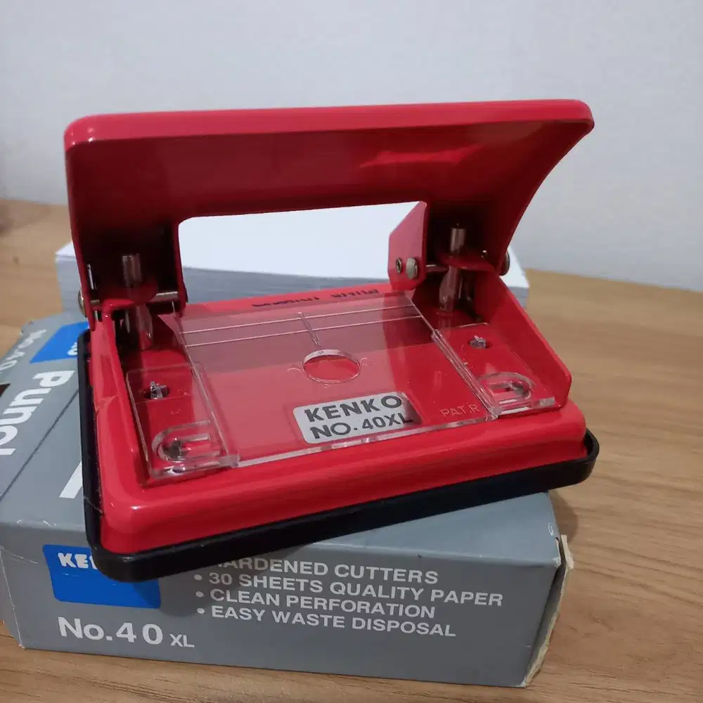 punch/pembolong kertas kenko no. 40