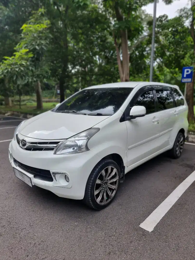 AUTOMATIC,Mobil Keluarga Warna PUTIH All New Xenia R Family,1300cc