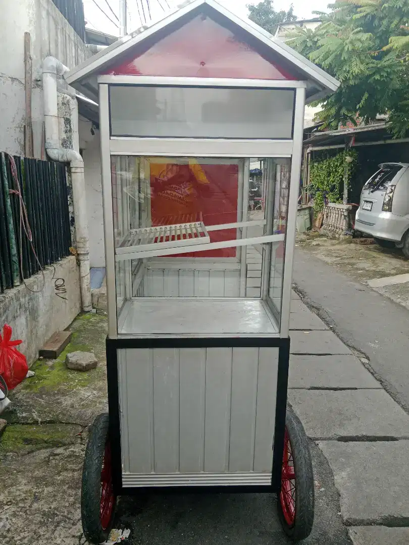 Gerobak alumunium bekas roti bakar ( nego tipis)