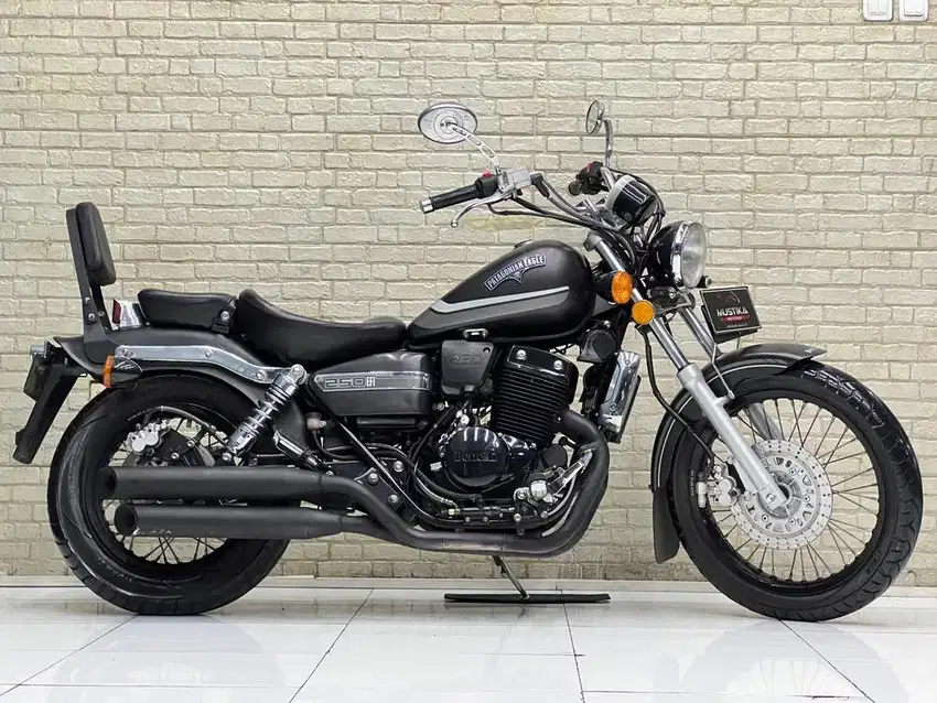 Benelli PE 250 Injeksi 2020 KM 10rb Istimewa - Zaky Mustika