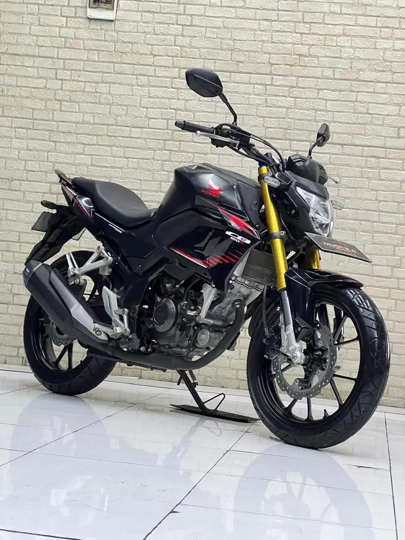 CBR 150 R - Mulus terawat !! 2022 | Wulan mustika