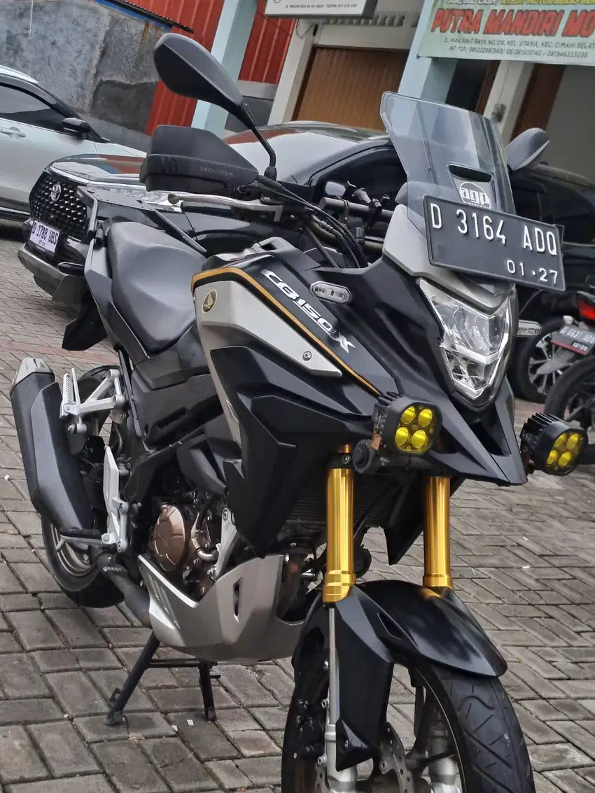 HONDA CB 150X 2022 CASH MURAH DAN BISA KREDIT
