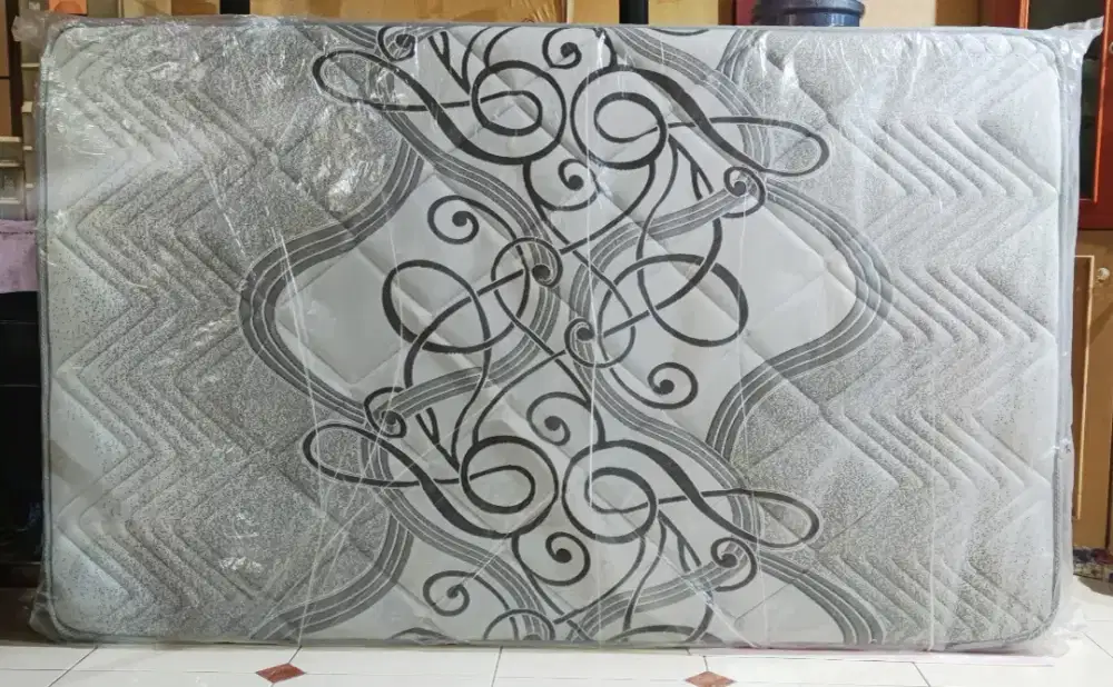 Jual Cepat! SPRING BED (200 x 120 x 26)