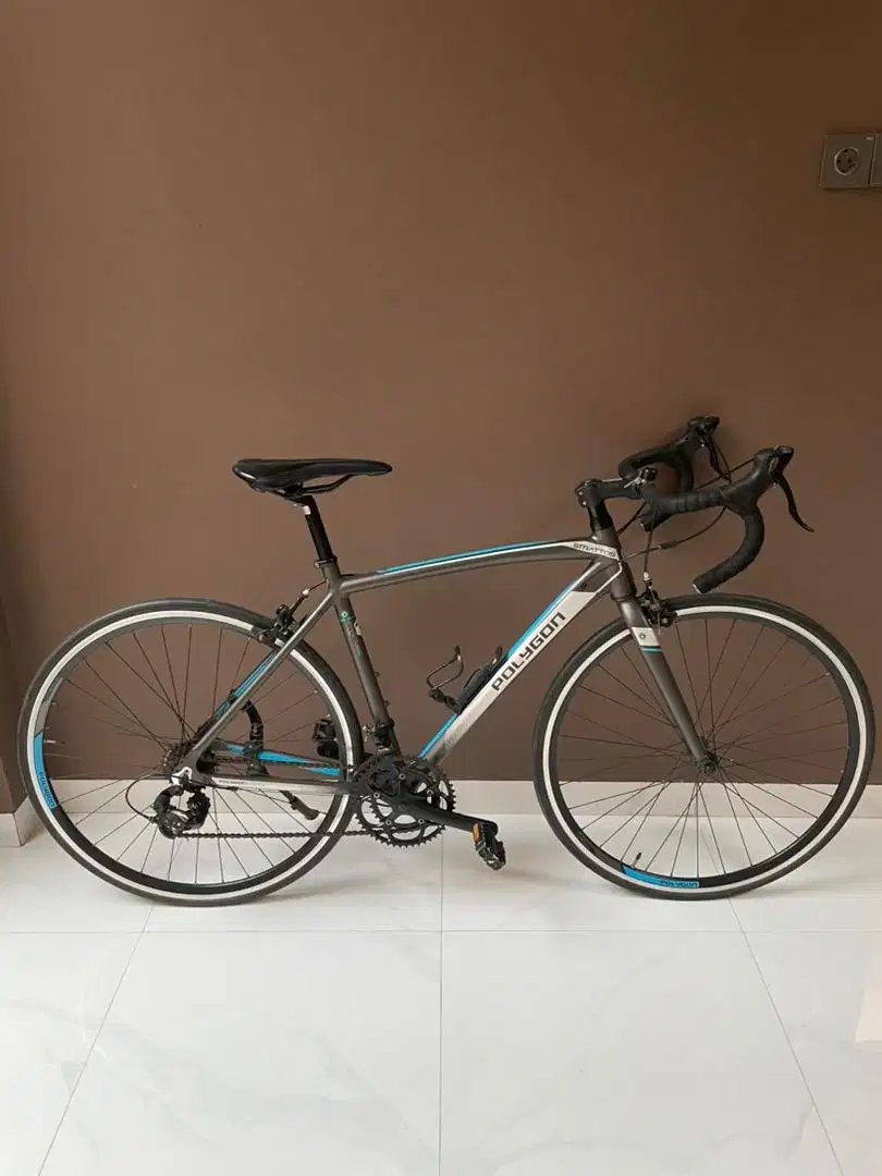 Polygon Strattos S1
