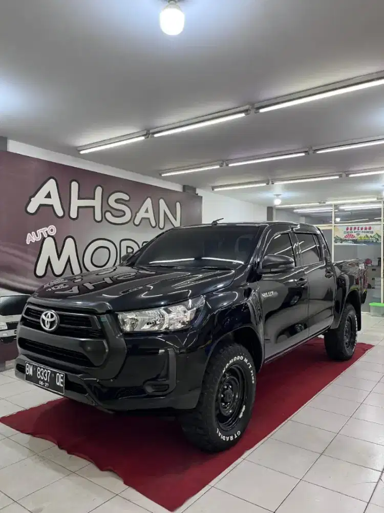 Toyota Hilux E manual Double Cabin 4x4 2022