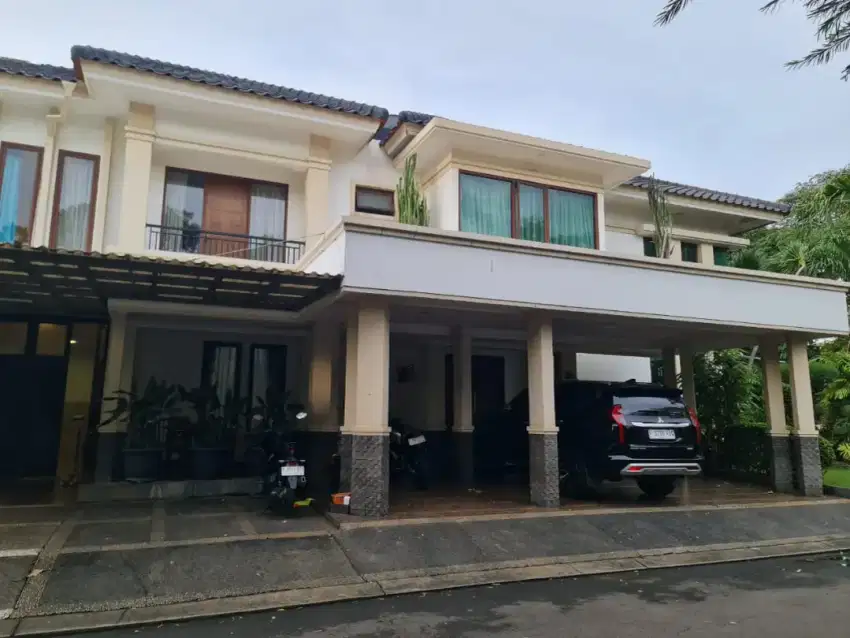 Dijual rumah Hook di kota wisata gadap timur dan selatan siap huni