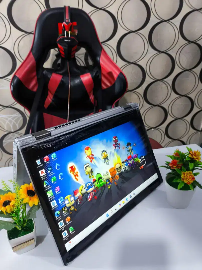 [TOUCHSCREEN FLIP] Laptop flip Lenovo Yoga silver RAM 8Gb/Ssd 256Gb