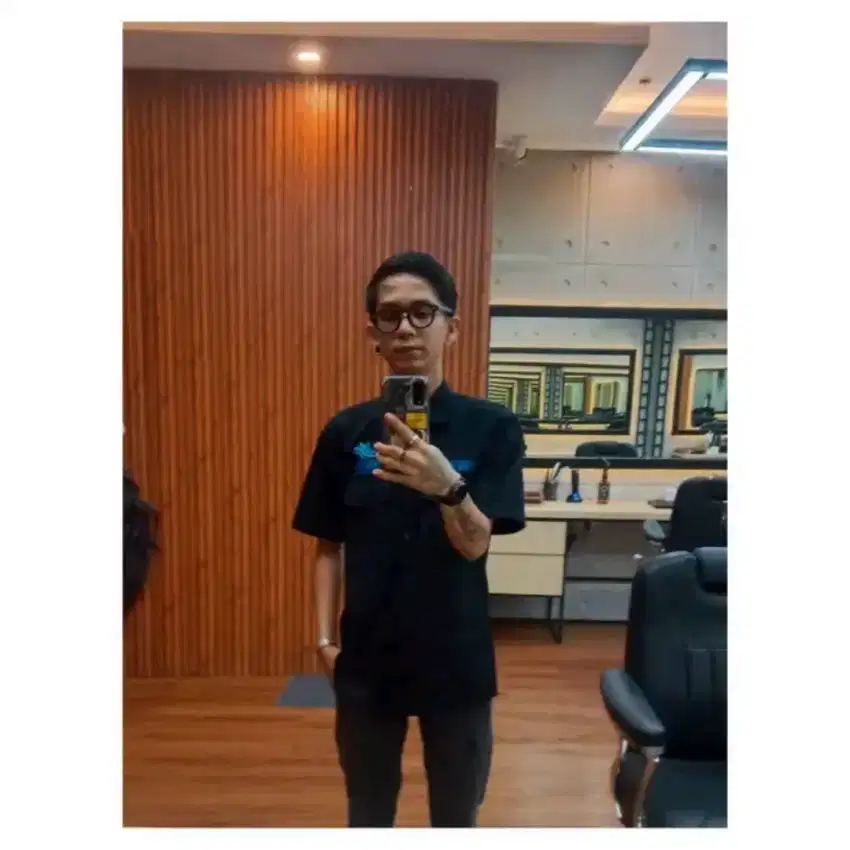 Mencari pekerjaan apa saja yg ada mesnya