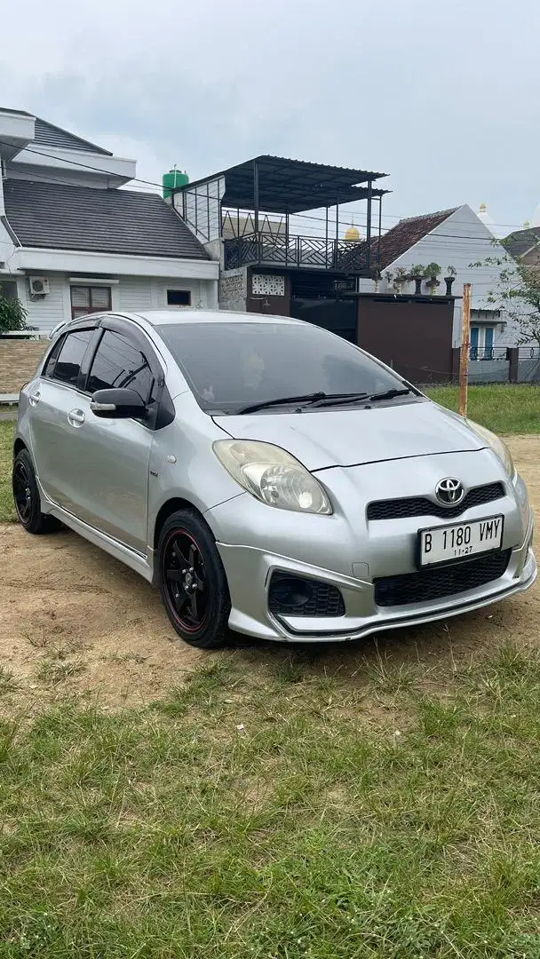 Toyota Yaris E 2012 Matic