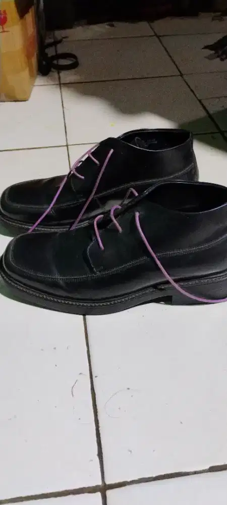 Jual sepatu bostonian strada original