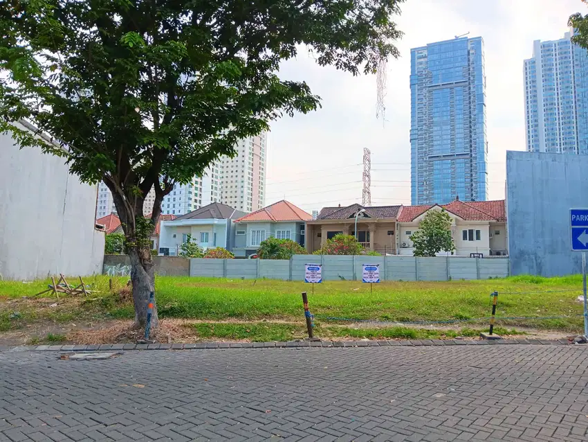 Tanah Pakuwon Square