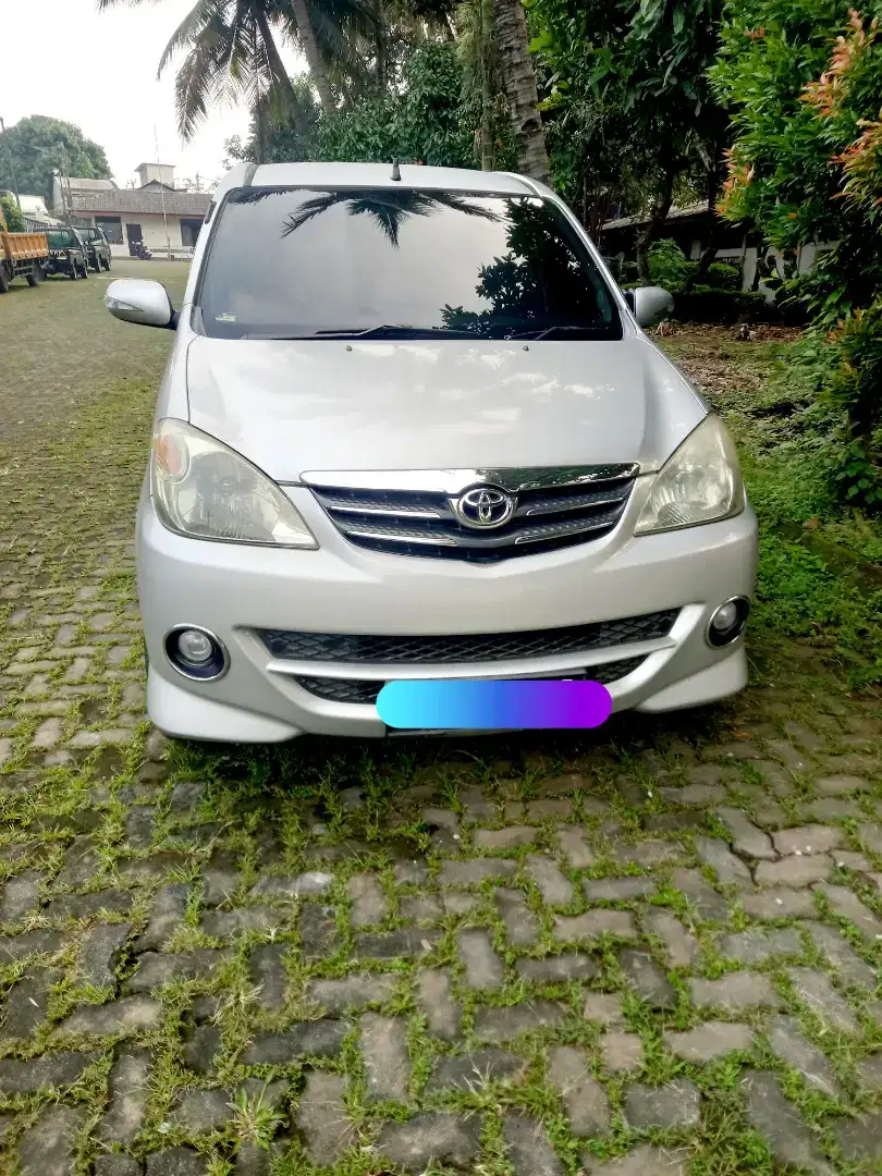 Dijual avanza S manual 2011