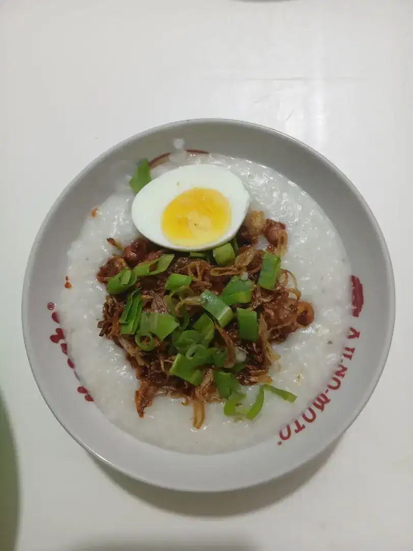 Dibutuhkan karyawati