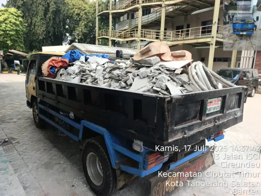 Jasa buang puing dan buang sampah