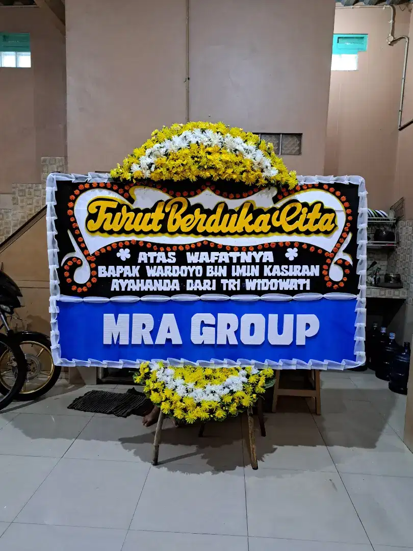 Karangan Ucapan Bunga Papan