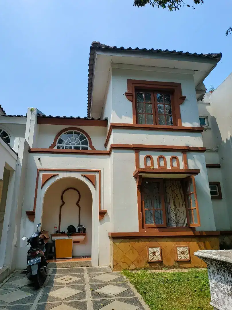 Dijual cepat rumah termurah diperumahan legenda wisata Cibubur