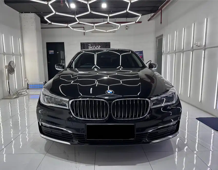 [ LOW KM ] BMW 730Li sport 2017 termurah kredit DP minim