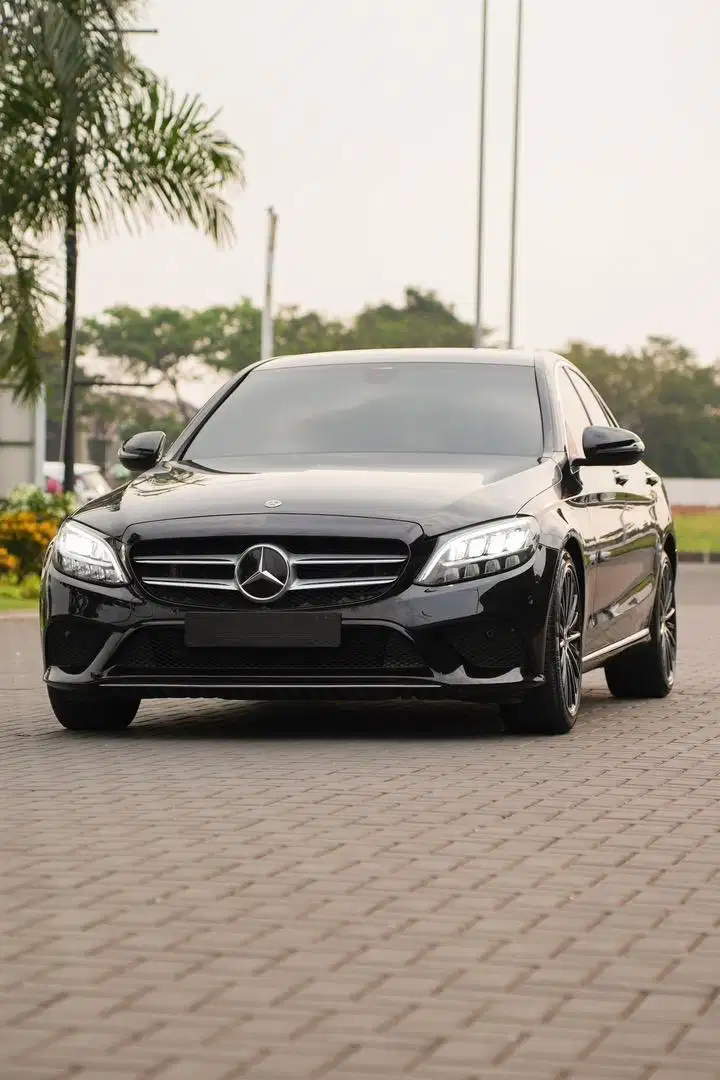 Odo Antik! Mercedes Benz C200 EQ Boost 2019 W205 bmw 320 g20