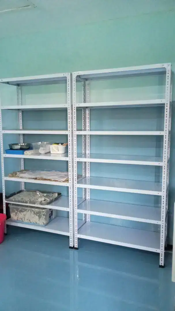 Rak susun fuul besi tempat barang gudang